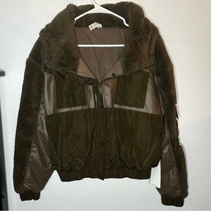ALO Yoga Brown Cargo Utility Jacket Womens size Small